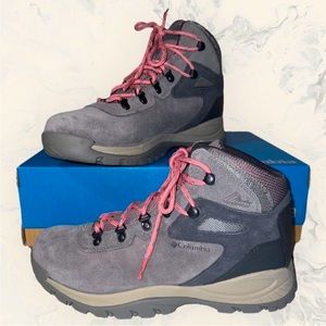⛰️ Columbia Newton Ridge Plus Hiking Boots size 10 wide